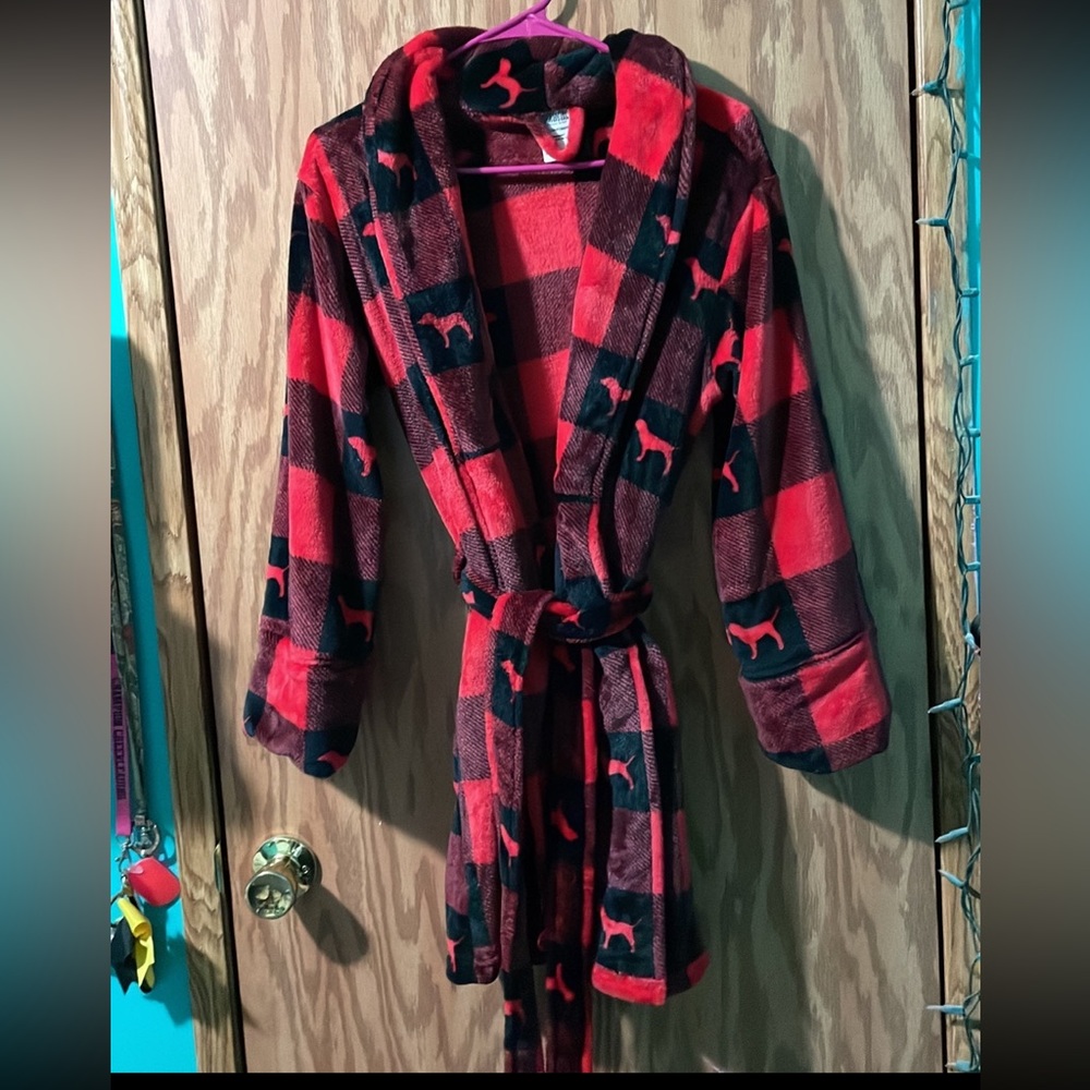 PINK robe